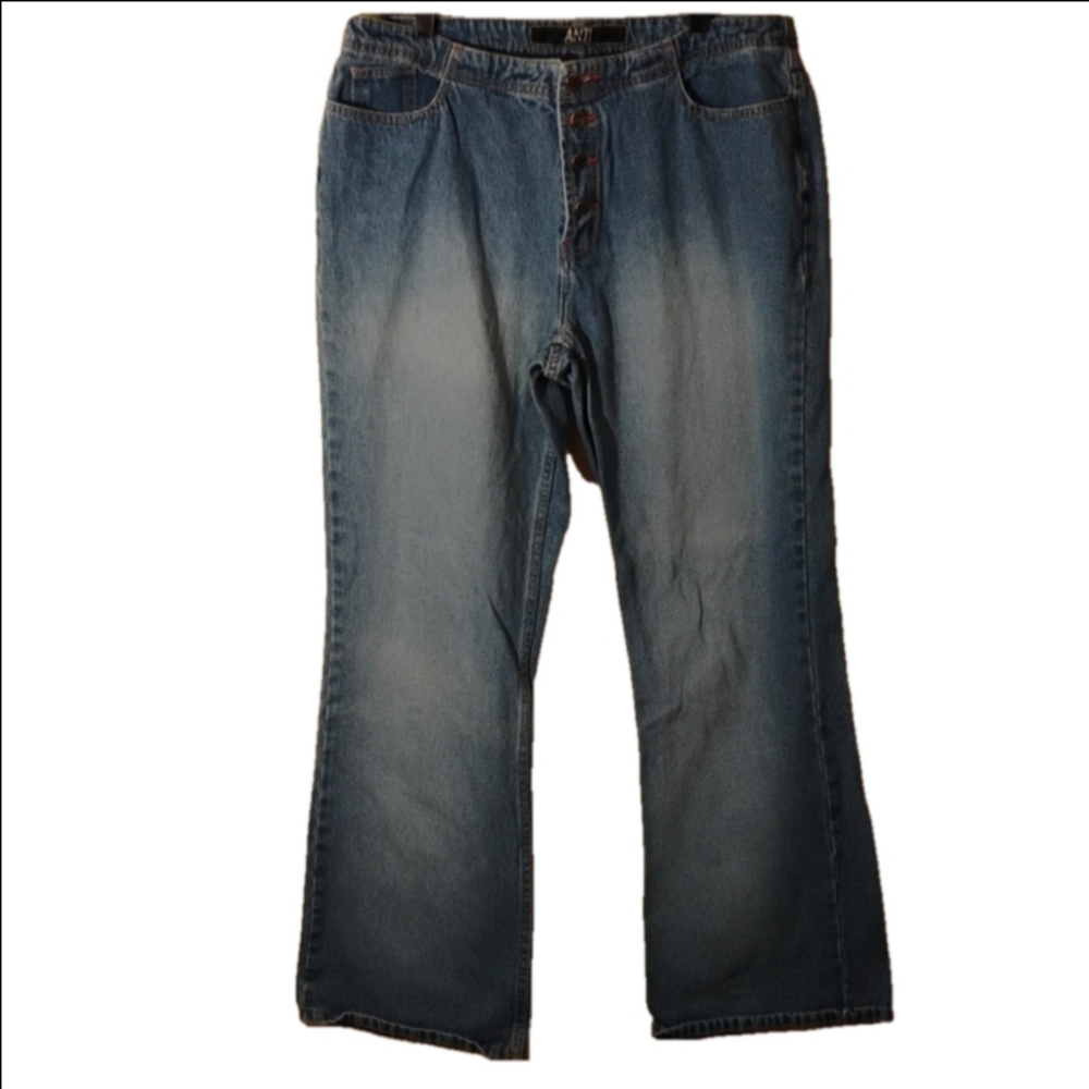 Anti high waisted Size 14 tall retro jeans.  Super cute style and fit.School.